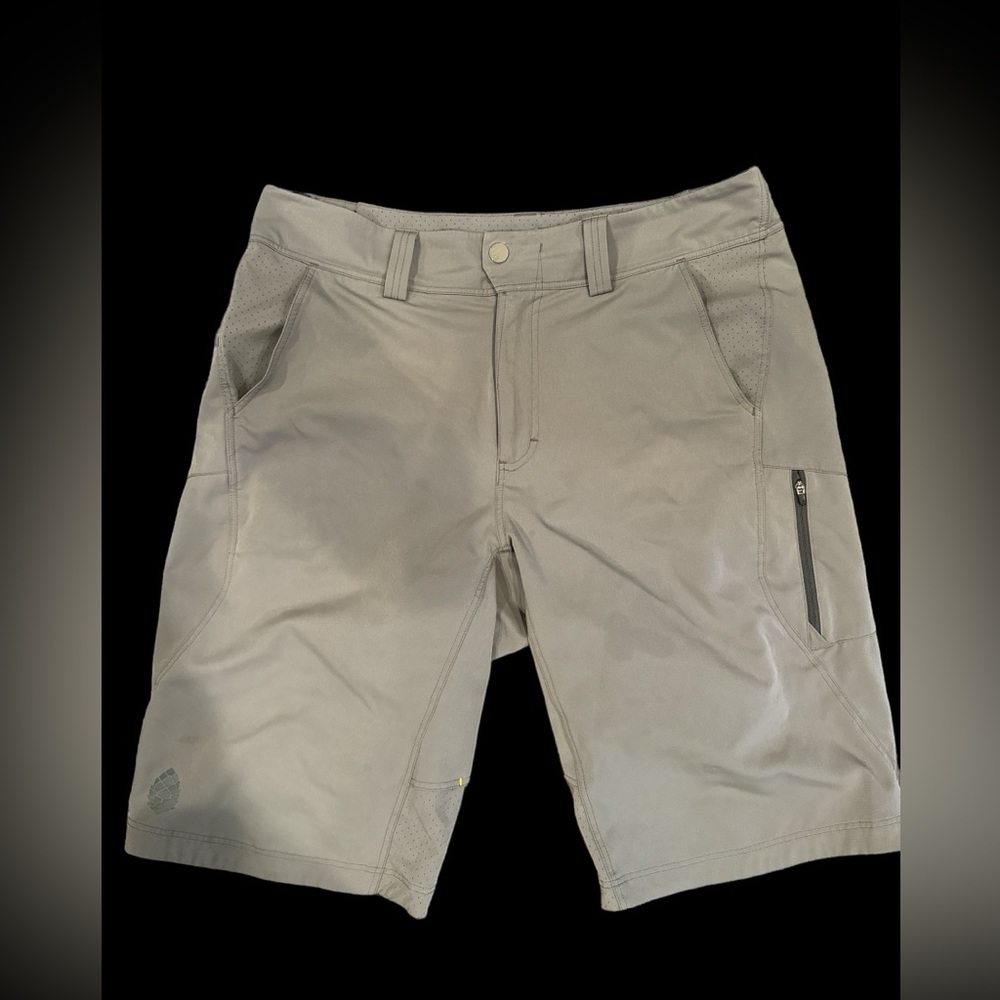 Men’s STIO shorts